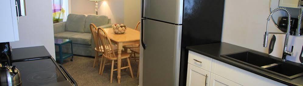 Stoneshire Guesthouse 클리어워터비치 외부 사진